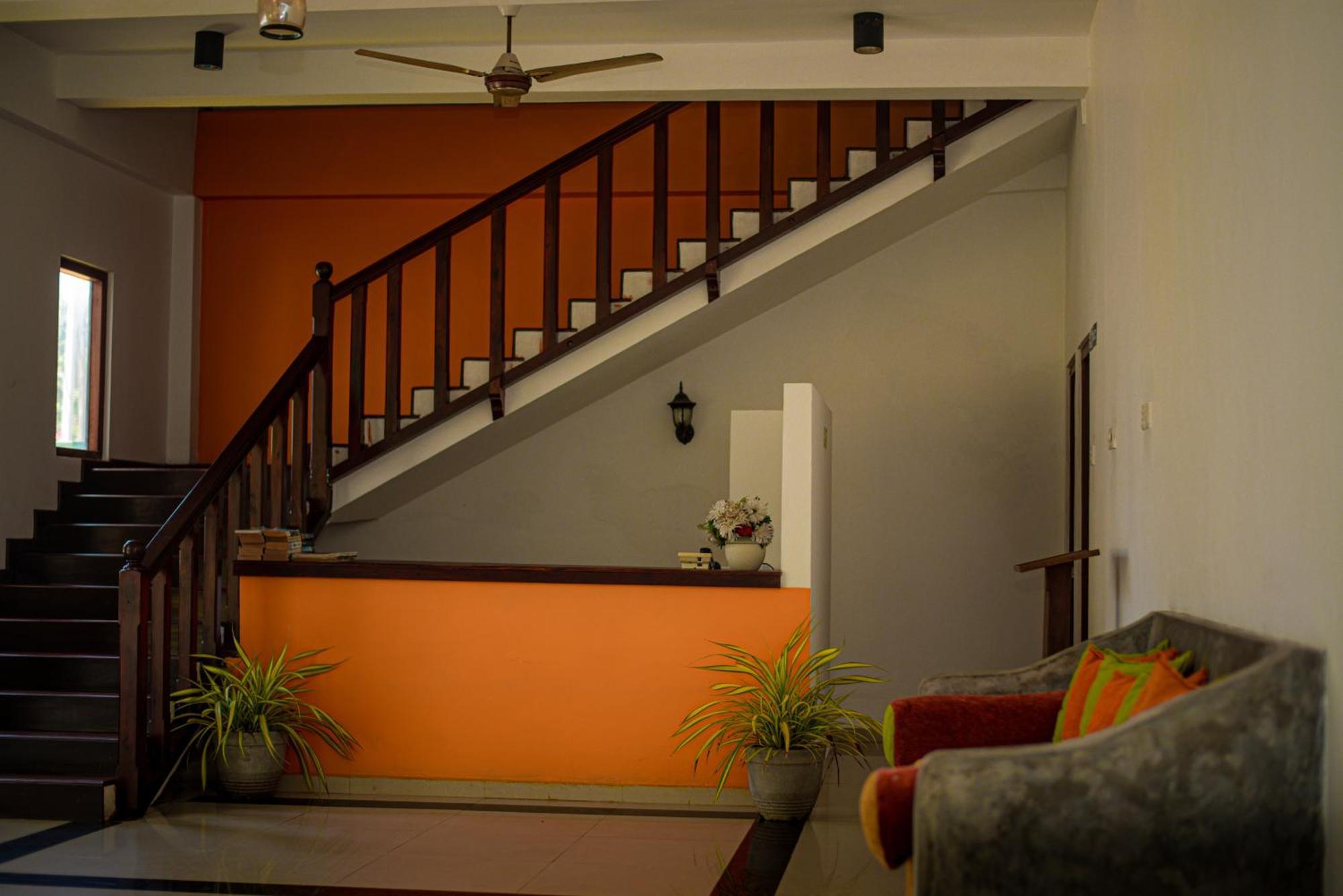 Sundowners Guesthouse Hikkaduwa Dış mekan fotoğraf